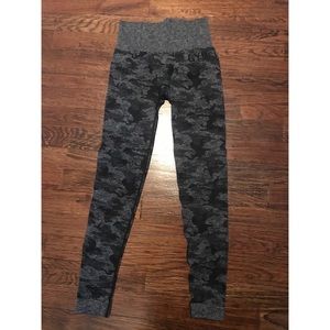 GYMSHARK Camo Seamless